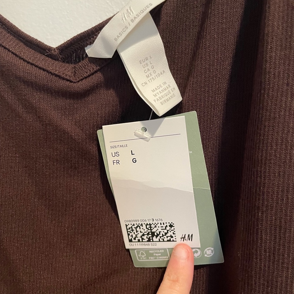 NWT H&M Knit Tank Top - Picture 3 of 3